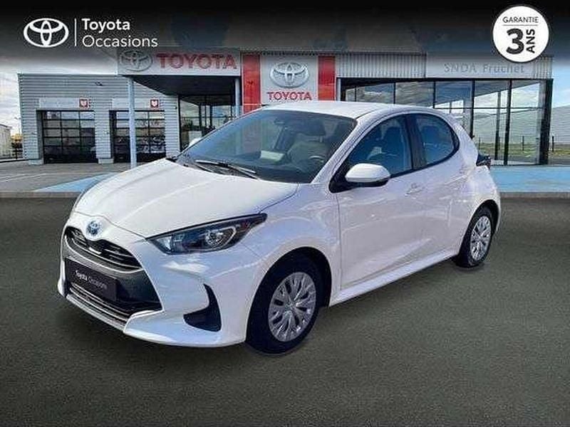 Utilisé 2023 Toyota Yaris Hybrid Berline | 18 590 € (Prix juste) - Image 1/1