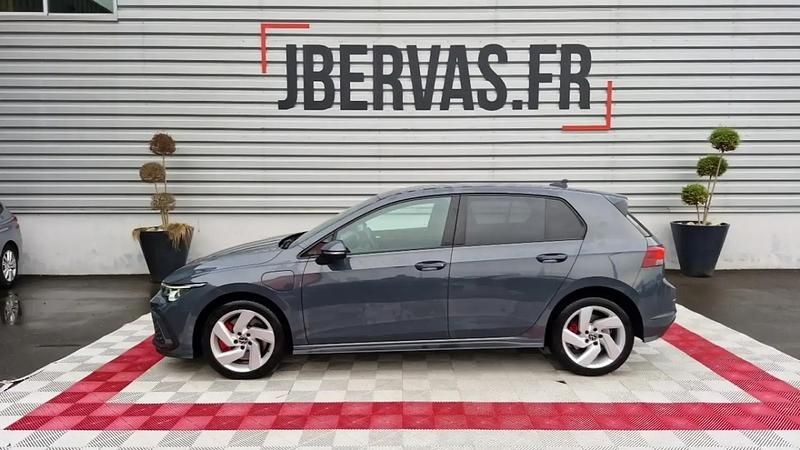 Utilisé 2022 VW Golf VIII GTE Berline | 24 999 € (Prix juste) - Image 1/4