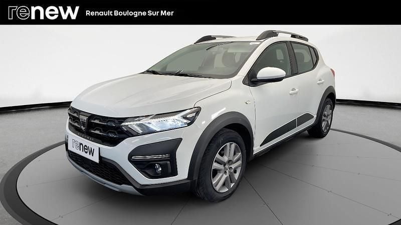 Blanc Utilisé 2022 Dacia Sandero Comfort Citadine | 16 990 € (Prix juste) - Image 1/4
