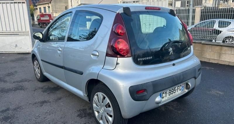Occasion Peugeot 107 Active 68 ch (50 kW) 2013 Gris Citadine