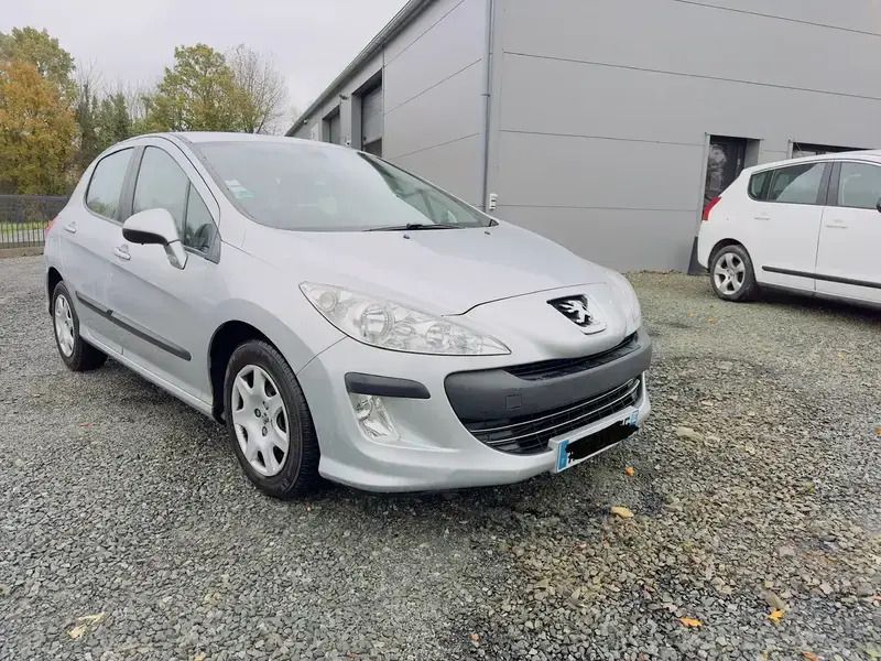 Gris Utilisé 2010 Peugeot 308 Business-Line Berline | 6 500 € (Prix assez cher) - Image 1/4