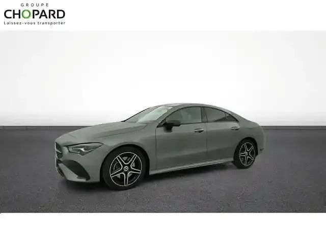 Occasion Mercedes CLA220 2025 Gris montagne Berline
