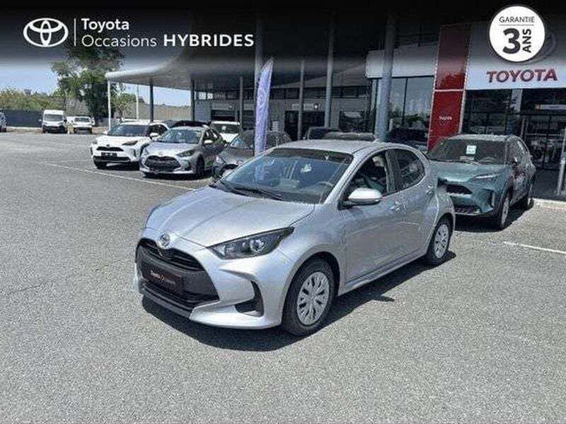 Utilisé 2024 Toyota Yaris Hybrid Berline | 20 820 € (Prix juste) - Image 1/1