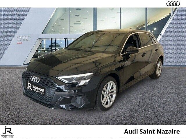 Noir mythe métallisé Utilisé 2024 Audi A3 Sportback e-tron Business Berline | 38 799 € (Prix assez cher) - Image 1/4