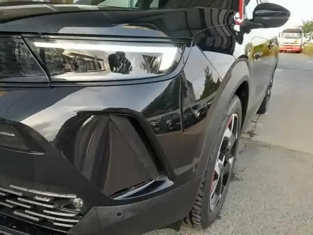 Occasion Opel Mokka-e GS Line 100 kW (136 ch) 2022 Noir SUV