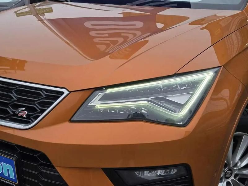 Occasion Seat Ateca 4Drive 190 ch (139 kW) 2018 Orange SUV