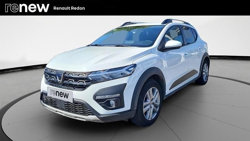 Blanc Utilisé 2022 Dacia Sandero Comfort Citadine | 15 990 € (Prix juste) - Image 1/4