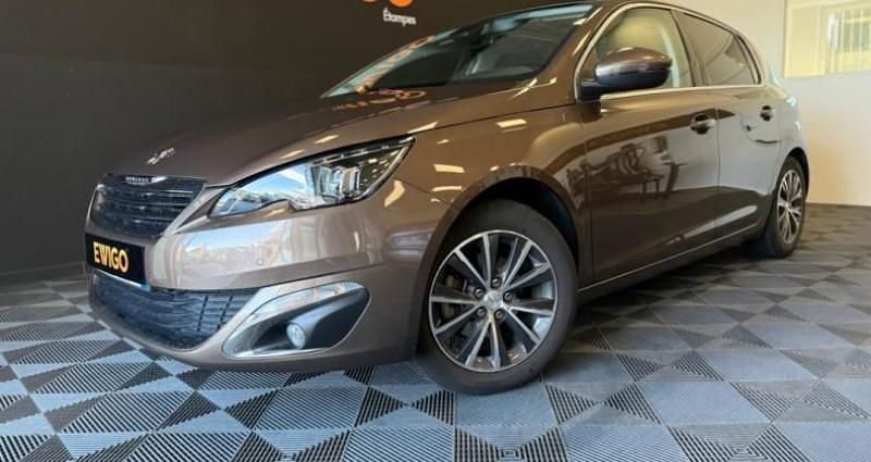 Utilisé 2013 Peugeot 308 Allure Berline | 8 790 € (Prix juste) - Image 1/4