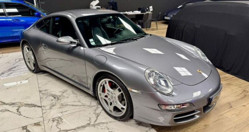 Utilisé 2004 Porsche 911 Carrera S Coupé | 51 990 € (Prix juste) - Image 1/4