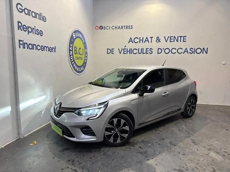 Gris Occasion 2022 Renault Clio V Equilibre Berline | 11 490 € (Bon prix) - Image 1/4