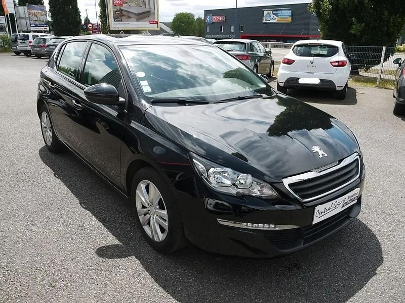 Noir Utilisé 2017 Peugeot 308 Active Berline | 9 790 € (Prix juste) - Image 1/4