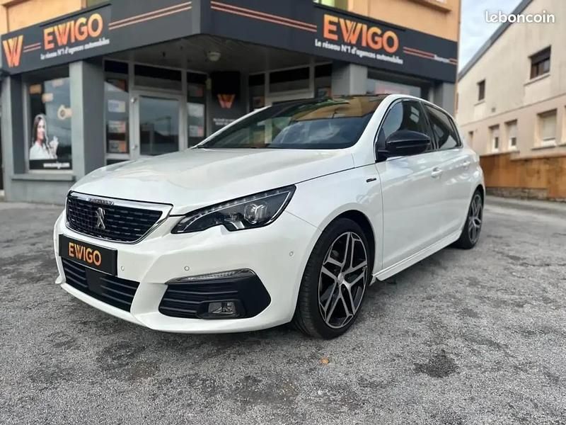 Blanc Utilisé 2019 Peugeot 308 GT-line Berline | 8 490 € (Super prix) - Image 1/4