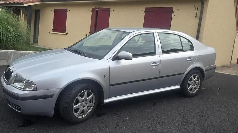 Utilisé 2008 Skoda Octavia Tour Berline | 2 600 € - Image 1/4