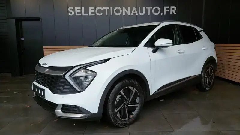 Blanc Utilisé 2023 Kia Sportage Active SUV | 32 990 € (Prix assez cher) - Image 1/4
