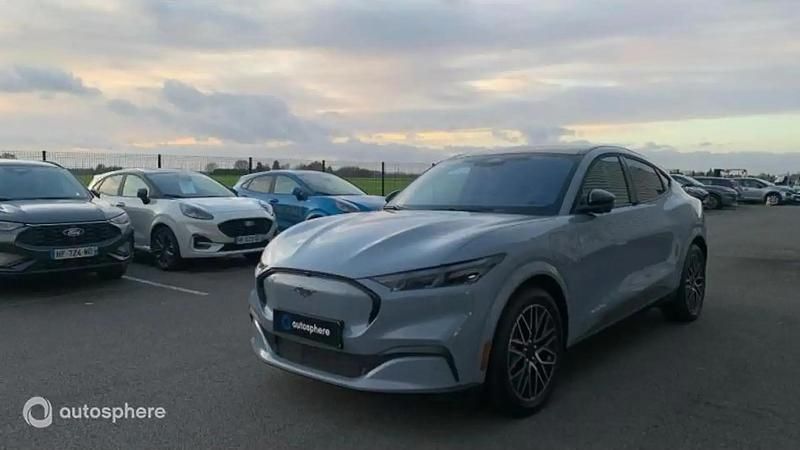 Occasion 2025 Ford Mustang Mach-E Extended Range SUV | 62 999 € - Image 1/4