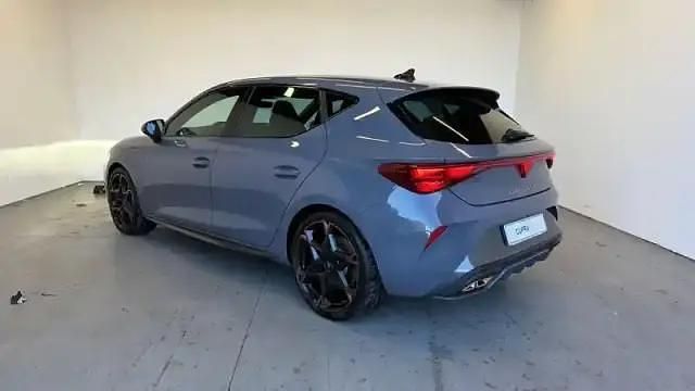 Occasion Cupra Leon 272 ch (200 kW) 2025 Gris graphène Berline