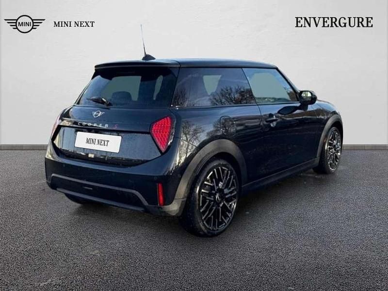 Occasion Mini Cooper S Favoured 207 ch (152 kW) 2024 Noir Citadine