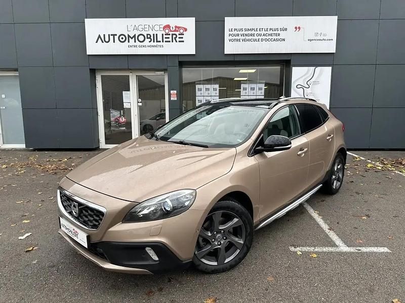 Bronze Occasion 2012 Volvo V40 CC Break | 12 490 € - Image 1/4