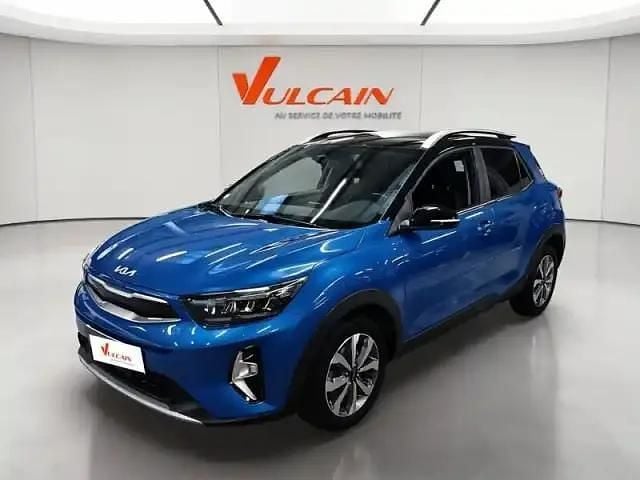 Occasion Kia Stonic 100 ch (73 kW) 2022 Bleu SUV