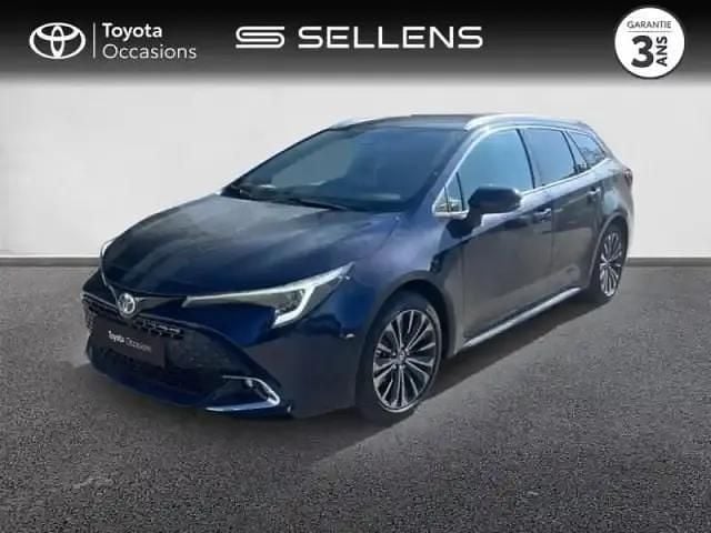 Bleu Occasion 2025 Toyota Corolla Design Break | 30 900 € (Prix juste) - Image 1/4