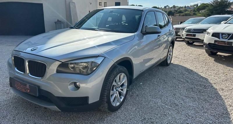Gris Utilisé 2012 BMW X1 Comfort Edition SUV | 11 900 € (Prix juste) - Image 1/4