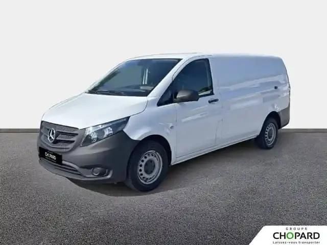 Arctic white Utilisé 2023 Mercedes Vito | 29 990 € - Image 1/4