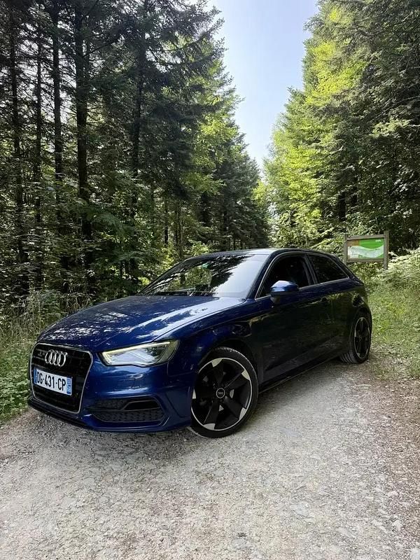 Utilisé 2014 Audi A3 S-Line Berline | 8 900 € - Image 1/4