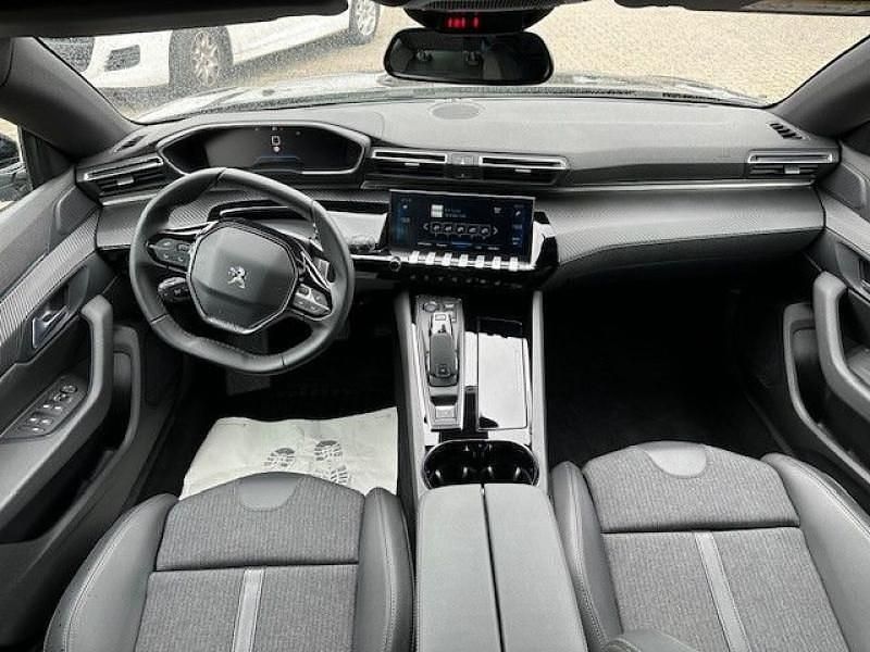 Image 2/4