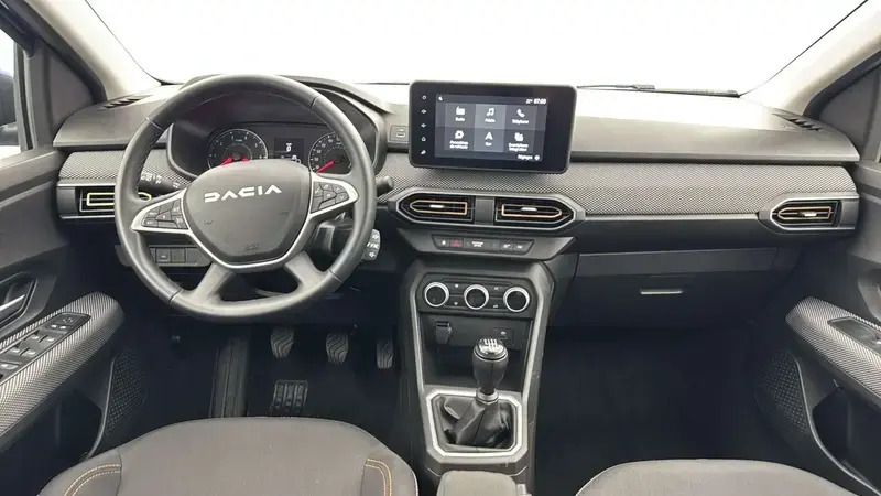 Image 3/4