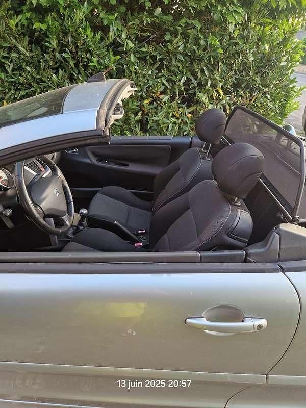 Image 4/4