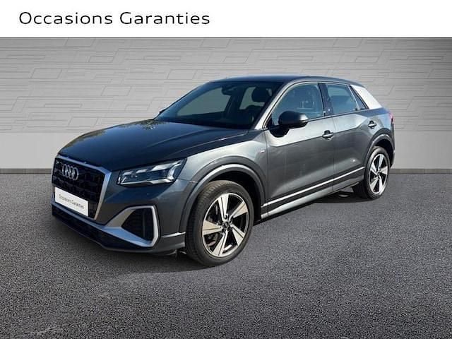 Gris daytona nacré Utilisé 2022 Audi Q2 S-Line SUV | 24 990 € (Bon prix) - Image 1/4