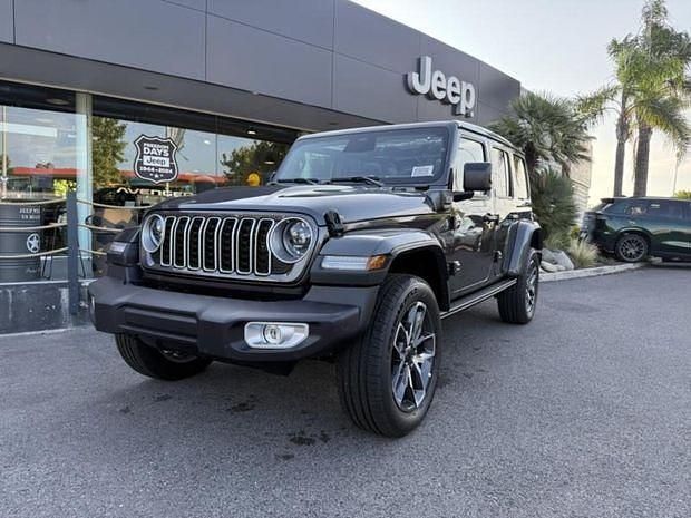 Nouvelle 2025 Jeep Wrangler Sahara SUV | 83 900 € (Prix juste) - Image 1/4