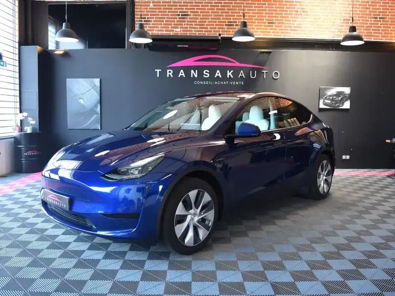 Bleu Utilisé 2024 Tesla Model Y SUV | 32 990 € - Image 1/4