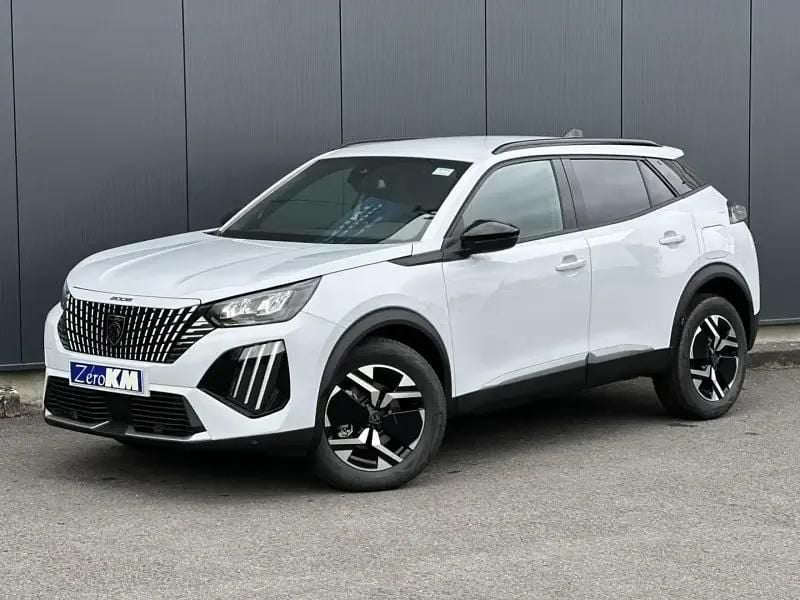 Blanc Nouvelle 2025 Peugeot 2008 Allure SUV | 27 480 € (Prix juste) - Image 1/4