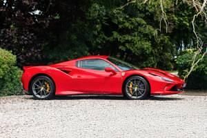 Rouge Utilisé 2020 Ferrari F8 Cabriolet | 349 995 € - Image 1/4