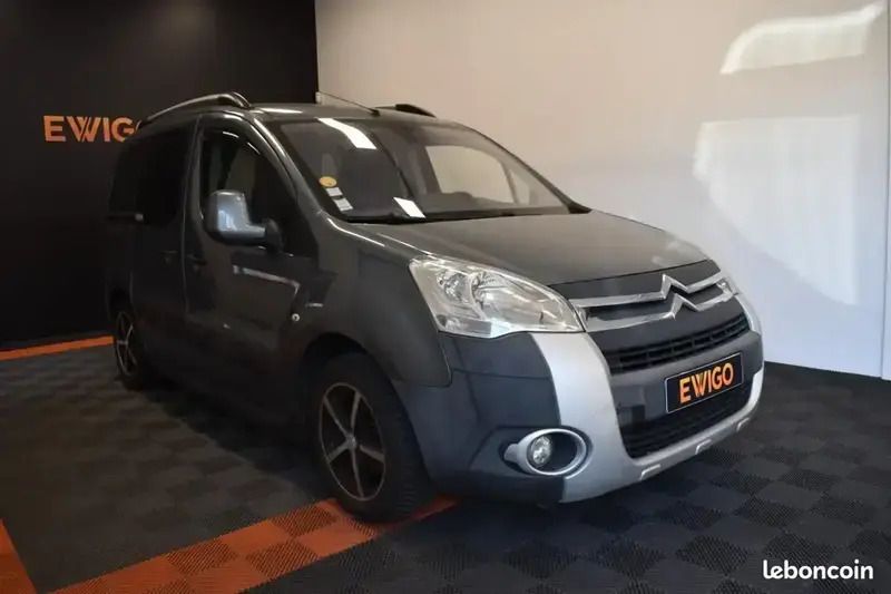 Gris Utilisé 2010 Citroën Berlingo XTR Monospace | 6 490 € (Prix juste) - Image 1/4