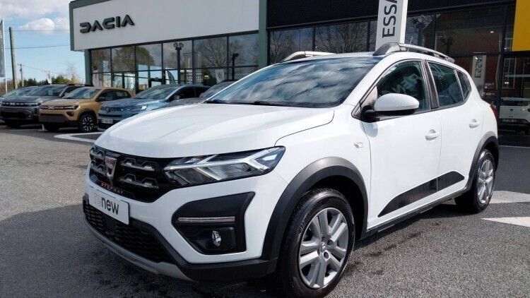 Utilisé 2022 Dacia Sandero Comfort Citadine | 14 990 € (Prix juste) - Image 1/1