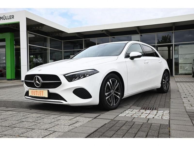 Utilisé 2023 Mercedes A180 Berline | 26 990 € (Super prix) - Image 1/4