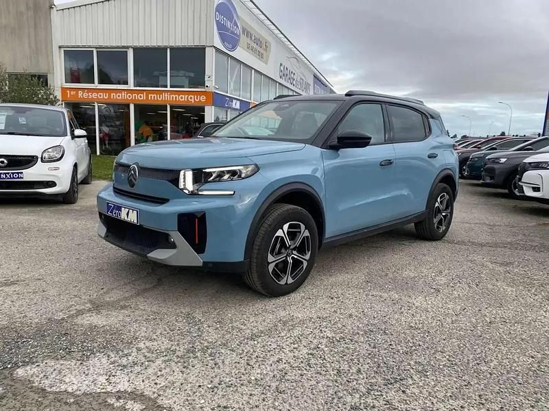 Rouge Nouvelle 2025 Citroën C3 Aircross SUV | 26 480 € - Image 1/4