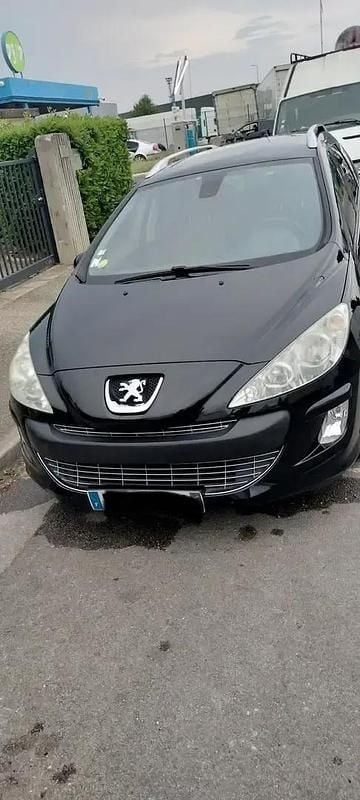 Utilisé 2010 Peugeot 308 Berline | 2 500 € (Bon prix) - Image 1/4