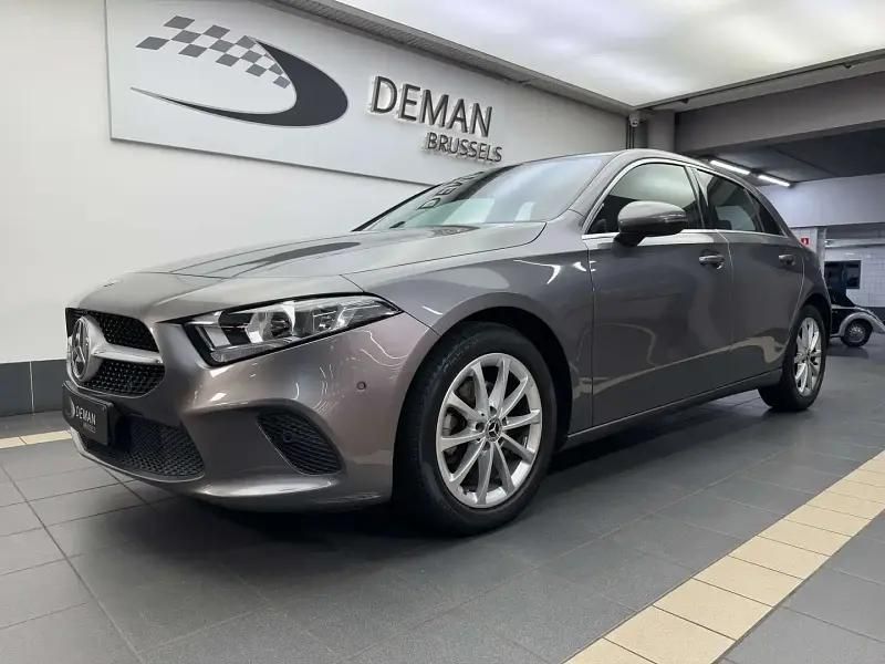 Gris Utilisé 2020 Mercedes A180 Progressive Citadine | 22 500 € (Super prix) - Image 1/4