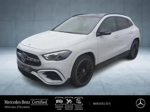 Blanc polaire Occasion 2023 Mercedes GLA200 AMG line SUV | 41 890 € (Prix juste) - Image 1/3