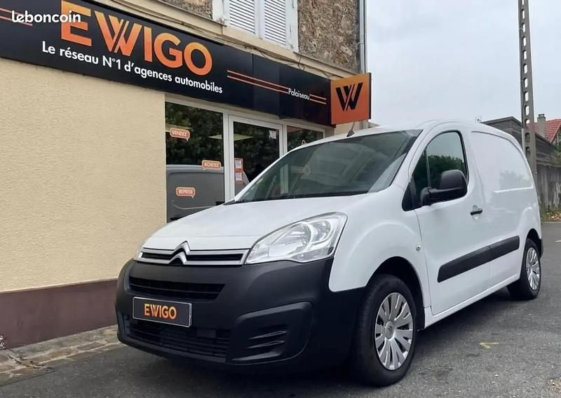 Blanc Utilisé 2016 Citroën Berlingo Monospace | 9 590 € (Prix juste) - Image 1/4
