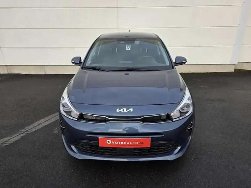 Occasion Kia Rio 99 ch (72 kW) 2023 Bleu Berline