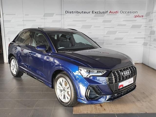 Bleu navarre métallisé Occasion 2024 Audi Q3 S-Line SUV | 42 490 € (Prix juste) - Image 1/4