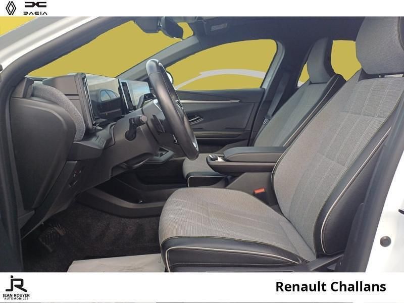 Occasion Renault Megane E-Tech Techno 161 kW (220 ch) 2022 Blanc Berline