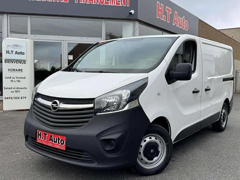 Blanc Utilisé 2018 Opel Vivaro Van | 9 999 € - Image 1/4