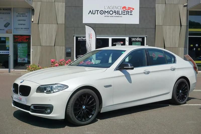 Blanc Utilisé 2013 BMW 530 Luxury Line Berline | 14 990 € - Image 1/4