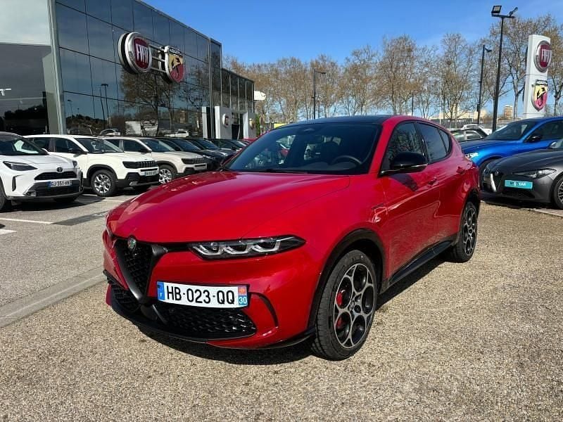 Rouge Utilisé 2025 Alfa Romeo Tonale Veloce SUV | 49 990 € - Image 1/4