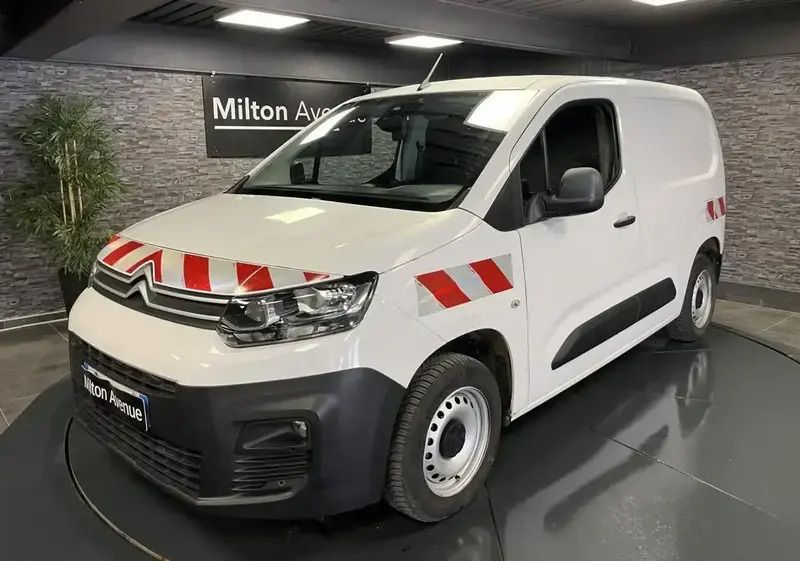 Blanc Utilisé 2019 Citroën Berlingo Monospace | 10 990 € (Bon prix) - Image 1/4